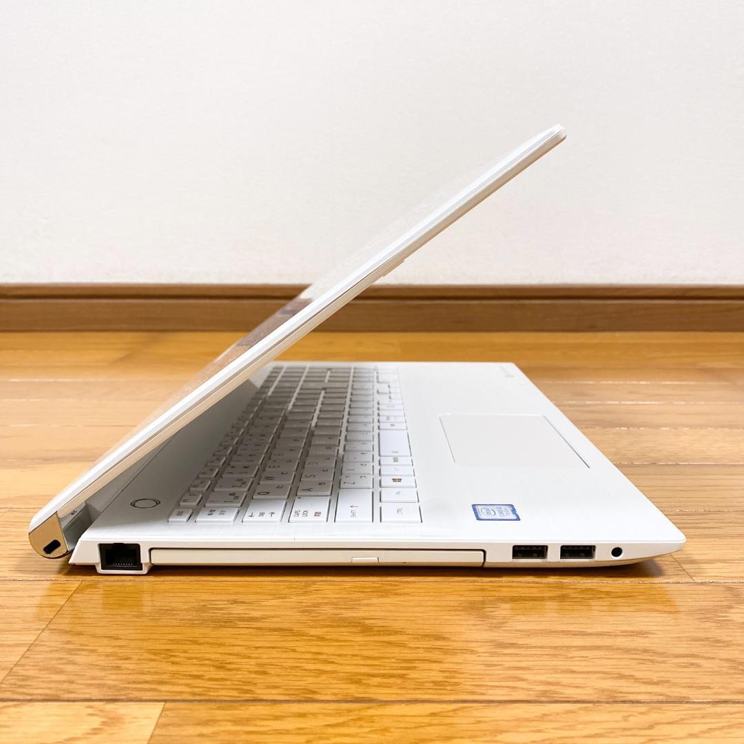 Toshiba Dynabook　win11/SSD/RAM12GB Toshiba Dynabook Windows 11 Laptop Intel Core i3 8GB SSD