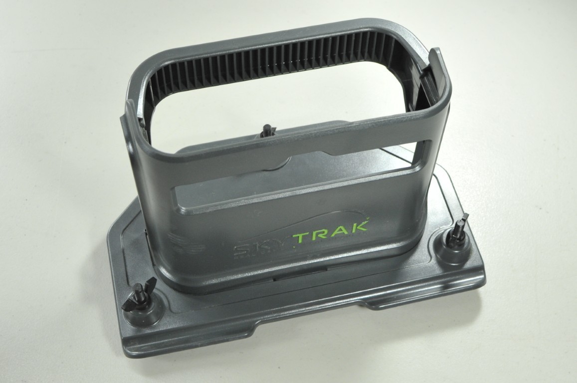 SkyGolf SkyTrak Plus + Golf Simulator 2023 Launch Monitor with Case  #206682