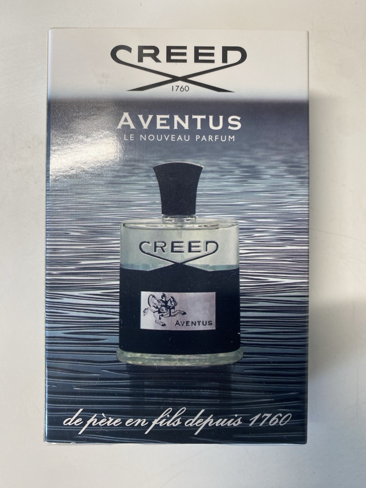 Creed Aventus Eau de Parfum Spray 4 fl oz 120ml Regular Size Fragrance