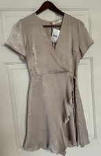 NWT Lush Small Beige Wrap Dress Short Sleeve Summer Ruffle