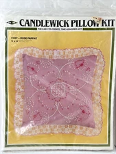 New Vintage 1983 ROSE PARFAIT CW07 Candlewick Embroidery Pillow Kit M.H Yarns