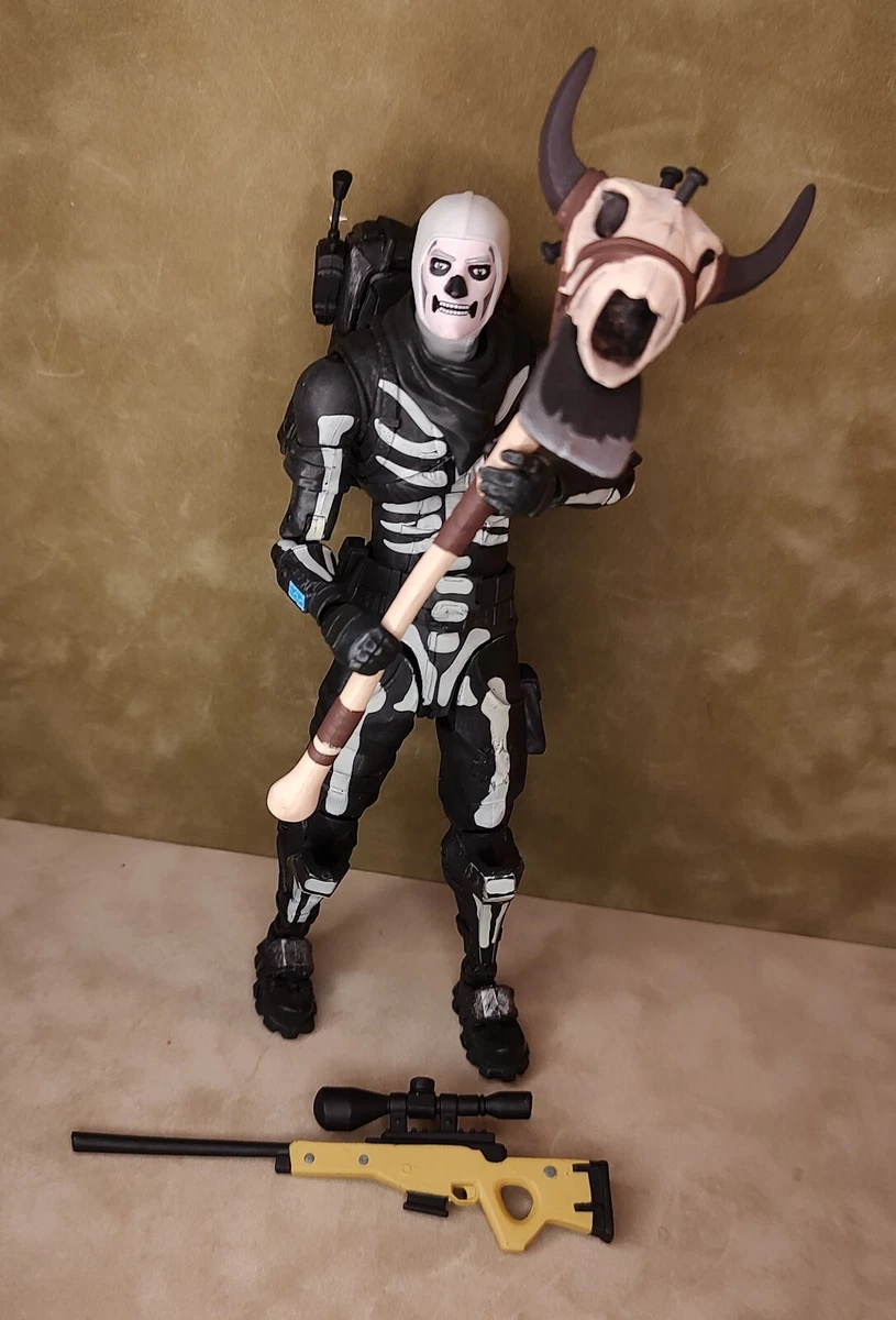 Fortnite skull trooper hotsell premium action figure