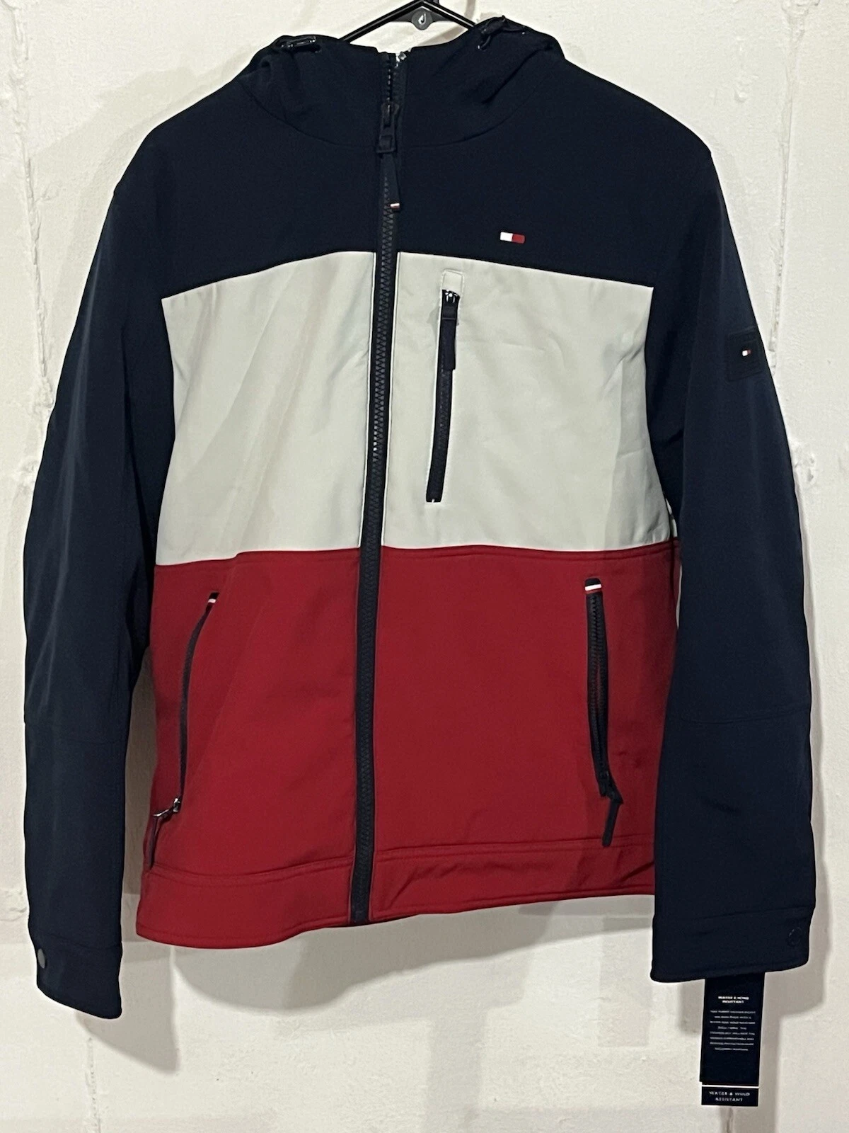 Tommy Hilfiger Mens Medium Hooded Winter Jacket Water & Wind Resistant