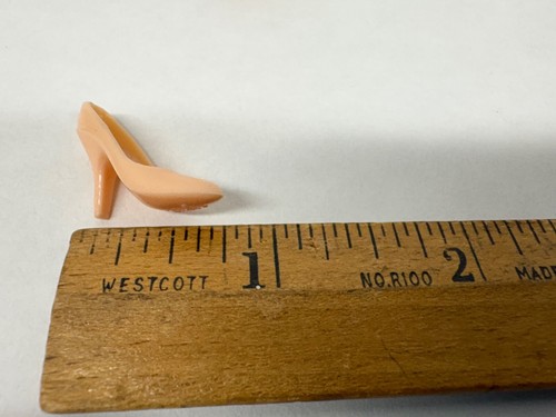 VTG 1980 Barbie "Peaches N Cream" high heels closed toe accessory - Picture 2 of 3