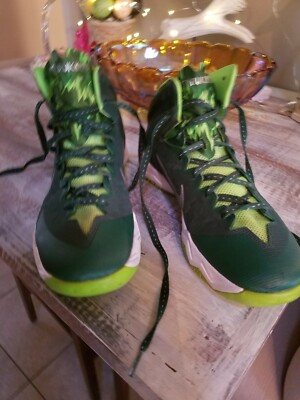 Nike Zoom Hyperquickness GRFX Basketball Shoes in Green Nike Lunar Hyperquickness TB Men main image 3