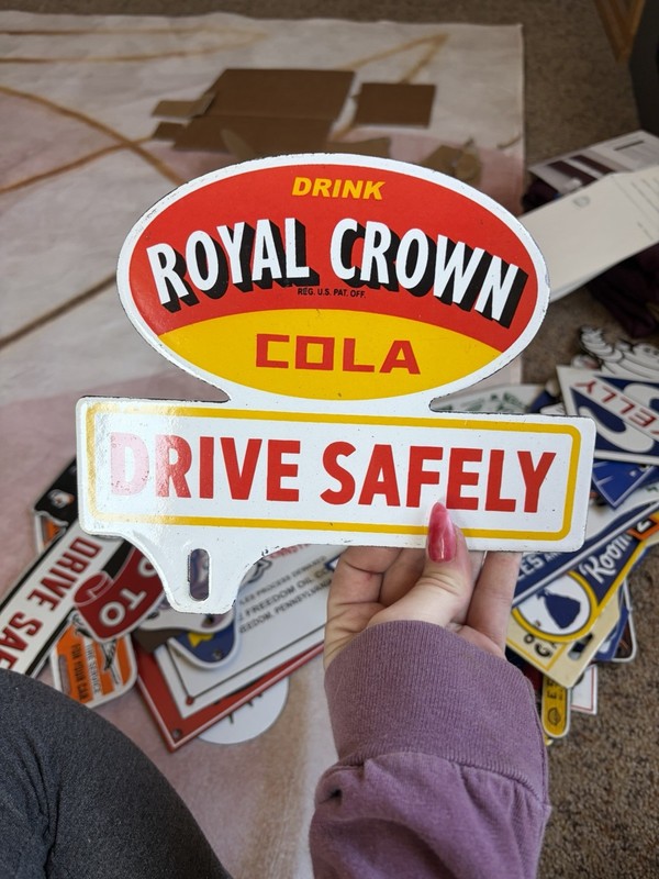 Porcelain Royal Crown Topper