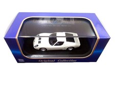 Kyosho 1/64 Lamborghini Miura P400 White/Silver KS06930B3