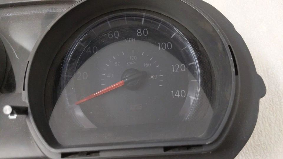 Cuadro de instrumentos velocímetro Nissan Versa 2014-2014 indicadores EHQKR Foto 3 de 4
