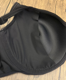 Wacoal Women's Basic Beauty Lightly Padded Underwire Full Coverage T-Shirt Bra