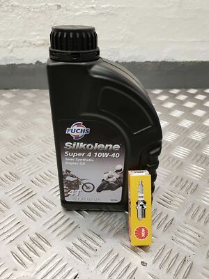 HONDA GLR125 CB125F 2015-SILKOLENE 10W/40 ENGINE OIL,NGK SPARK PLUG,SERVICE KIT 