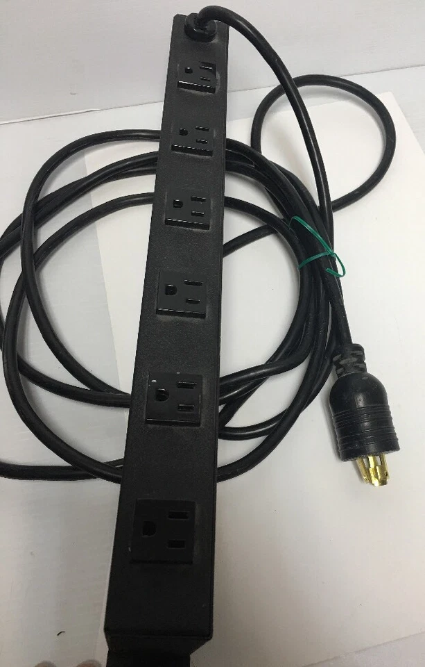 GEIST 6 OUTLET RACK MOUNT POWER STRIP SURGE PROTECTOR SPTN064-15TL TWIST LOCK - Image 4 of 4