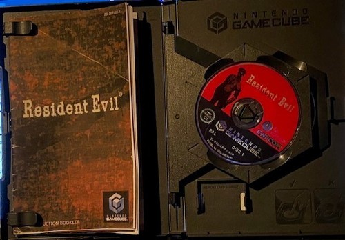 GAMECUBE/Wii: RESIDENT EVIL ~ {Complete} ~ PAL ~ ** 15 ** - Picture 3 of 3