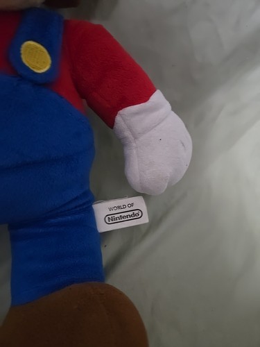 Super Mario World of Nintendo Jumbo 20 Inch Plush Mario Toy - Picture 3 of 4