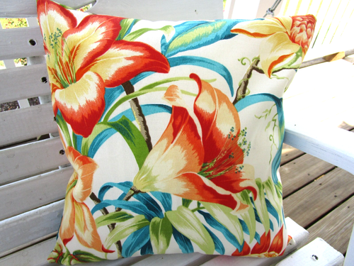 Tropical Floral outdoor pillow covers zipper closure 16 x 16 - Picture 3 of 5