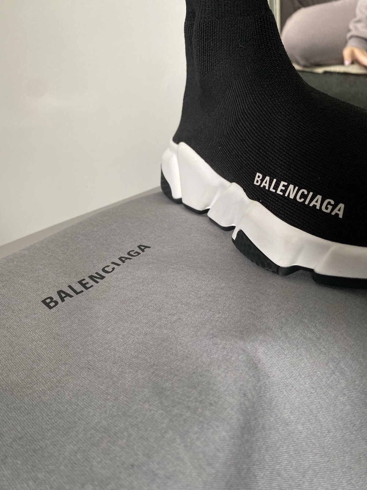 kids balenciaga trainers Size U.K. 1 (34) image 5