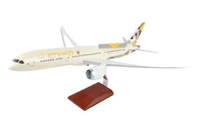 Etihad Airways Boeing 787-900 Dreamliner Desk Display 1/100 Model SC Airplane