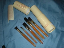COTY COSMETIC BRUSH SET  - 4 BRUSHES