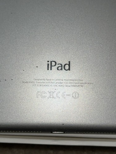 Lot Of 3 Apple iPads 2 3rd Gen 16gb WiFi + 1 1st Gen Mini iPad 16 Gb White WiFi - Picture 15 of 22
