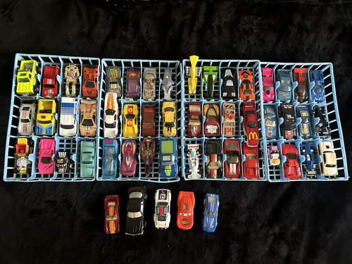 Sold at Auction: A Matchbox Series Collector's Case containing 48 Matchbox 1-75 Series diecasts