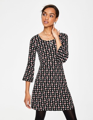 black jersey tunic top