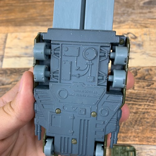 Tar-Traks Armored Transport Triax Complete Mega Force 1989 Kenner Vehicle - Picture 4 of 6