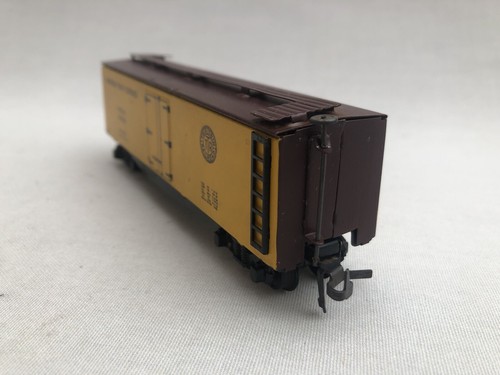 Trix TTR 687 HO Gauge Western Fruit Express 40’ Box Car 54536 Yellow GC Boxed - 第 4/15 張圖片