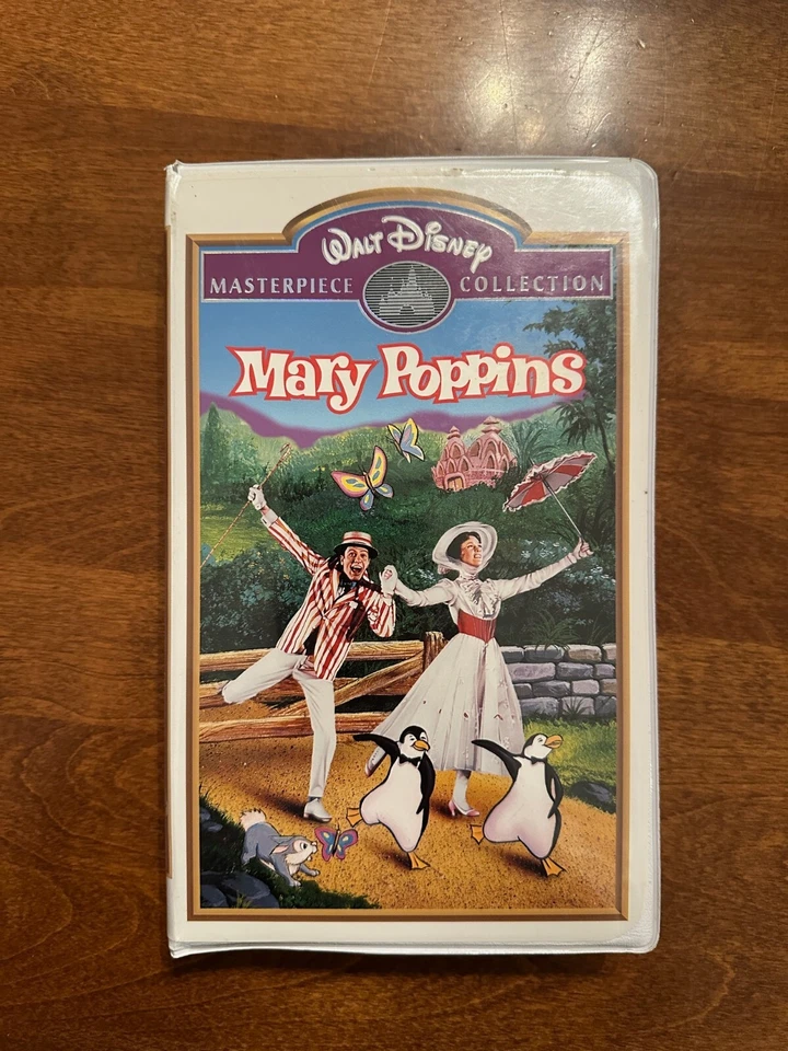 walt disney masterpiece collection vhs - Image 3 of 4