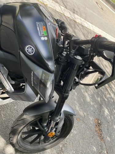 Yamaha MT 125 - Bild 7 von 9