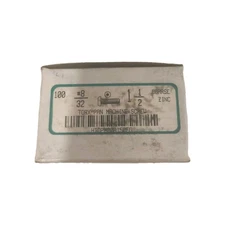 SCREWS  #8-32 x 1-1/2 in Torx Pan Machine Screw, Zinc 100ct