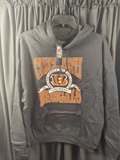 NWT Men XL Cincinnati Bengals Hooded Sweatshirt NFL Team Apparel Football Hoodie