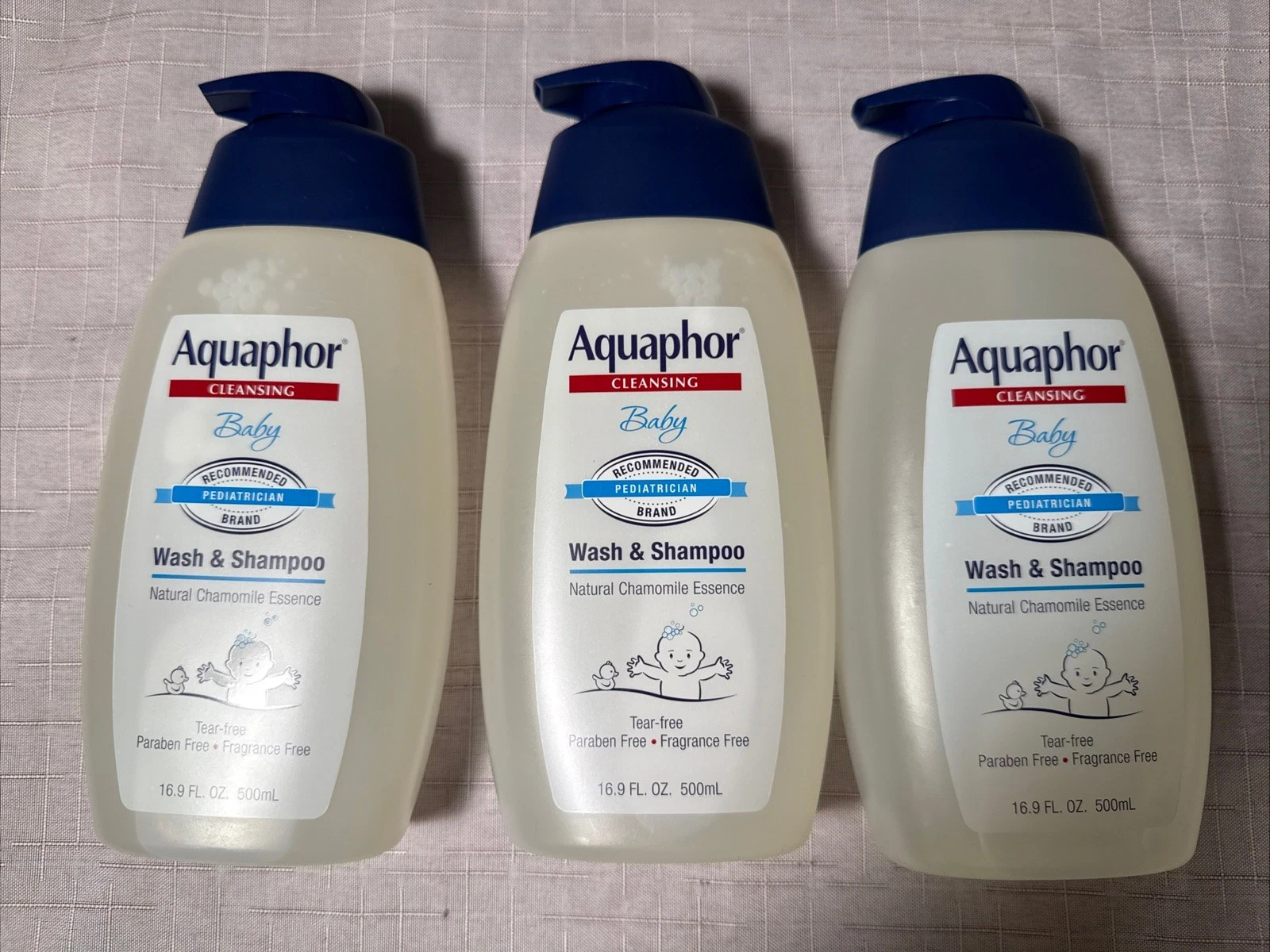 Aquaphor Baby Wash and Shampoo - Mild, Tear-free 16.9 Fl Oz NEW three bottles
Opens in a new window 