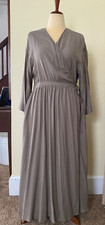 UNIQLO WOMENS WRAP 3/4 SLEEVE LONG BEIGE DRESS Size L NWT