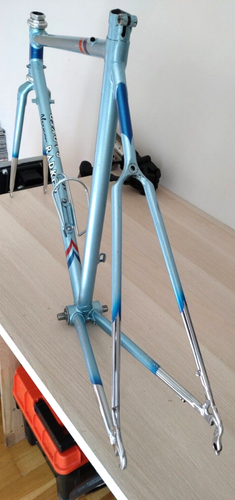 VERNON BARKER VINTAGE  ONE OFF HAND BUILT STEEL RACING FRAME - Picture 8 of 16