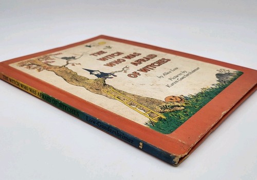 The Witch Who Was Afraid of Witches by Alice Low (1978 Hardcover) Halloween Book - Picture 3 of 12