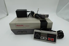 Nintendo Entertainment System Home Console - Gray NES Bundle! Tested & WORKING