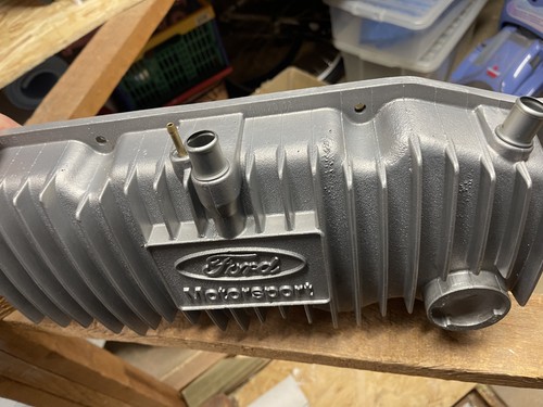 RS1600i Mk3 Escort CVH Original Alloy Rocker Cover Superb Condition with cap - Picture 3 of 3
