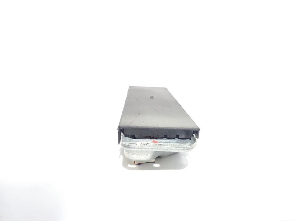 Оригинальная коленная подушка безопасности водителя для BMW I3 2014 2020 годов выпуска  - Изображение 3 из 4