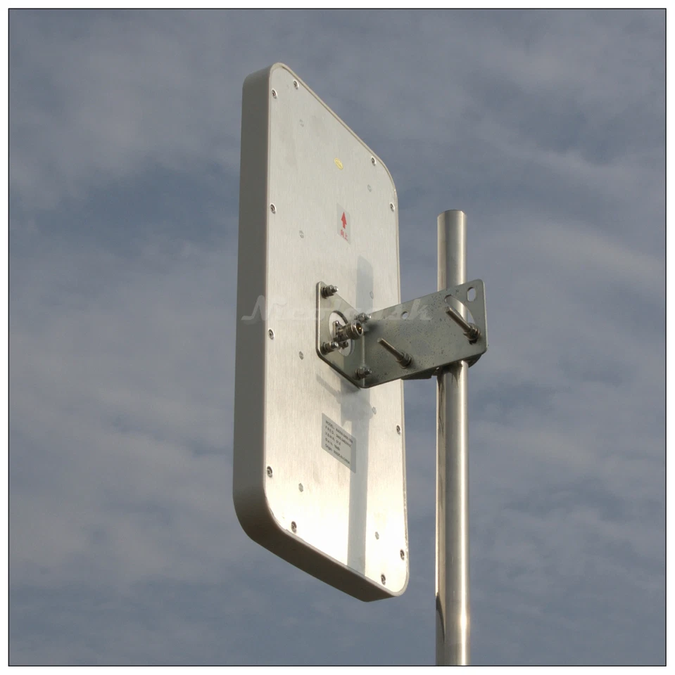 AMXW-2400-18A High Gain 18dBi 2.4G Wlan Wireless Outdoor Panel Antenna N Female - Image 2 of 3