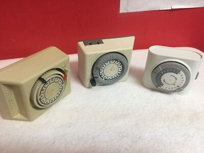 LOT 3 Defiant & Intermatic LAMP Indoor Timers, 24 Hour Programmable -