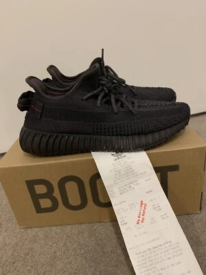 Yeezy 350 V2 Black Uscita