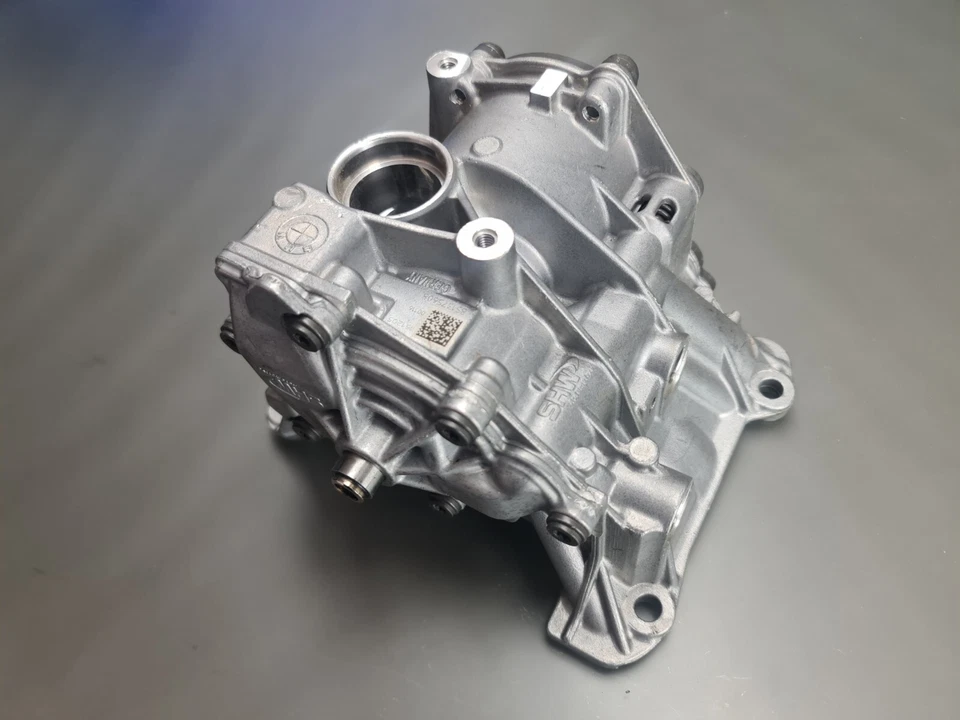 Genuine BMW 1 Series 2 Series 3 Series 4 Series 5 Series X1 X3 X4 X5 B47 OIL VACUUM PUMP Oil Pump 851375608 - Image 3 of 4