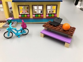 Lego Friends Heartlake High, 41005, Complete w/Manuals & Box