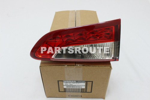 Infiniti QX60 JX35 OEM Lato Conducente Posteriore Sinistro Indietro Up Lampada - Foto 2 di 3