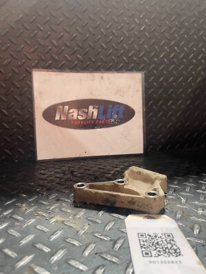 901302823	BRACKET-FAN	FITS YALE	GOOD USED		HBU1:132