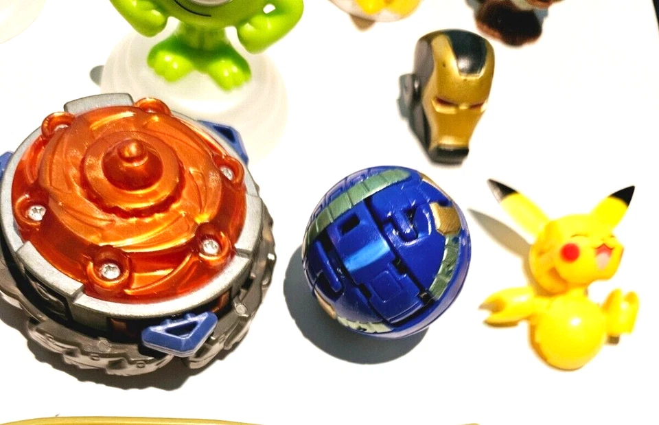 11 Mixed Lot Figures Objects Angry Bird Star Wars Yoda Despicable Me McDonalds - Image 4 of 4