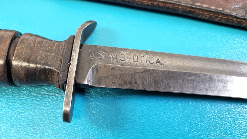 Cuchillo de combate Utica M3 militar de Estados Unidos de la Segunda Guerra Mundial y funda M6 Moose Co. 1943 TR686 Foto 3 de 4