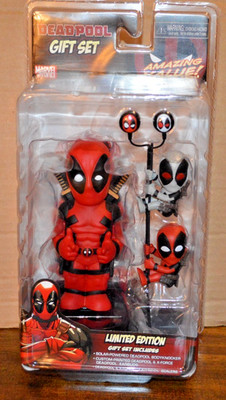 DEADPOOL Limited Edition Marvel Comics 4 pc. Gift Set w/Head Knocker