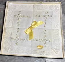 Vntge Handkerchief French Val Lace White Flower Embroidered Switzerland In Box