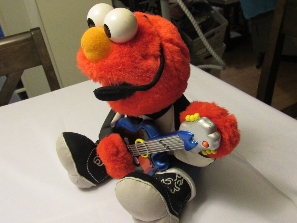 Country ELMO Sings & Plays Guitar Microphone FISHER PRICE
