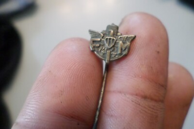 sehr kleines Badge Pin S Brosche FIM ITALIEN MOTORRADVERBAND MOTORRAD Logo 1970
